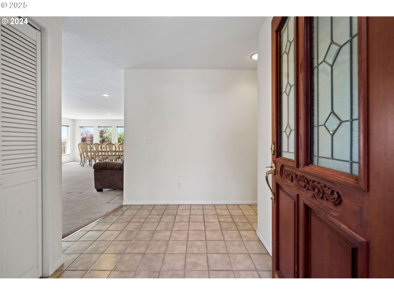 Entrance/Foyer