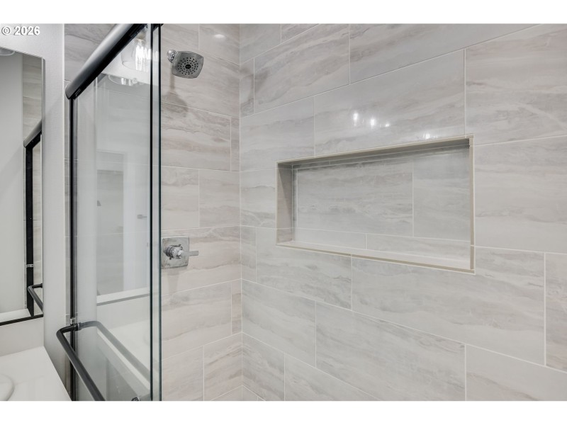 Owner's Suite Bathroom