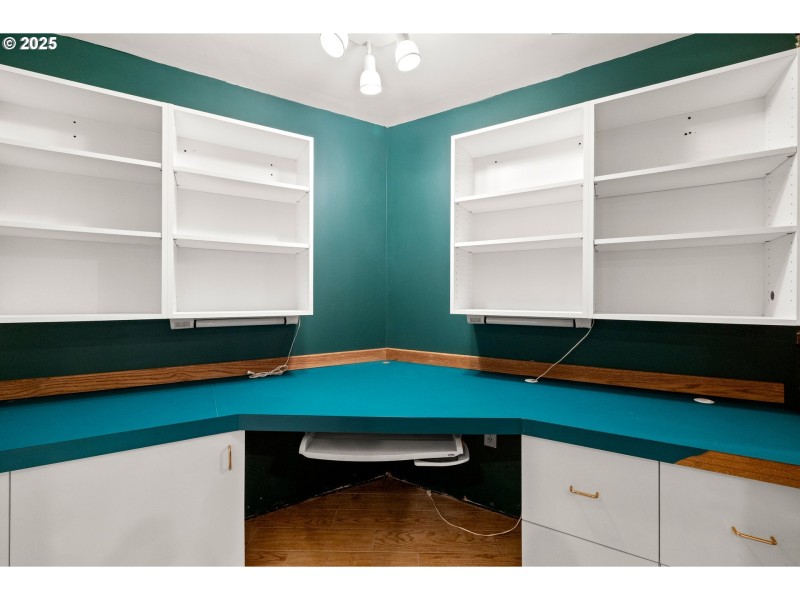 Den/Office