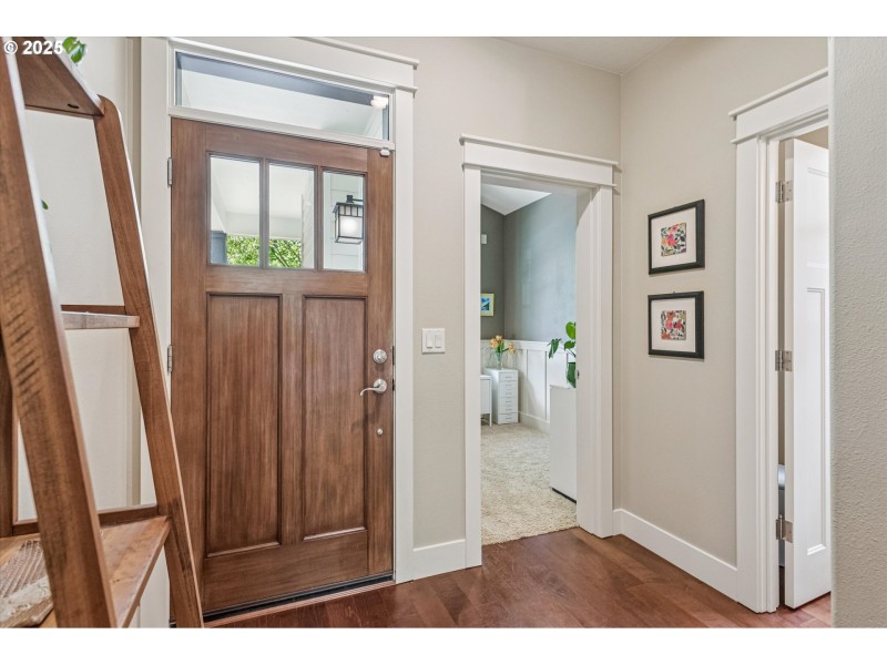 Entrance/Foyer