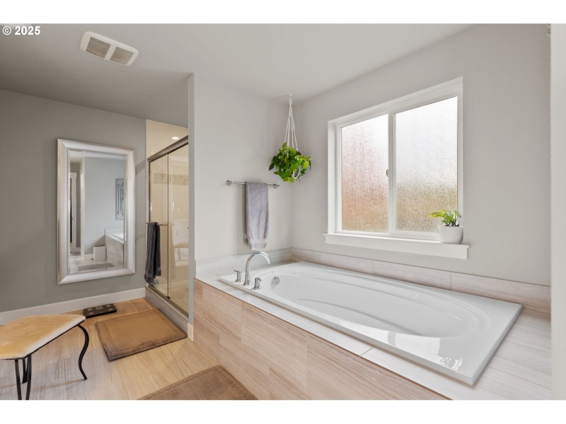 Owner's Suite Bathroom