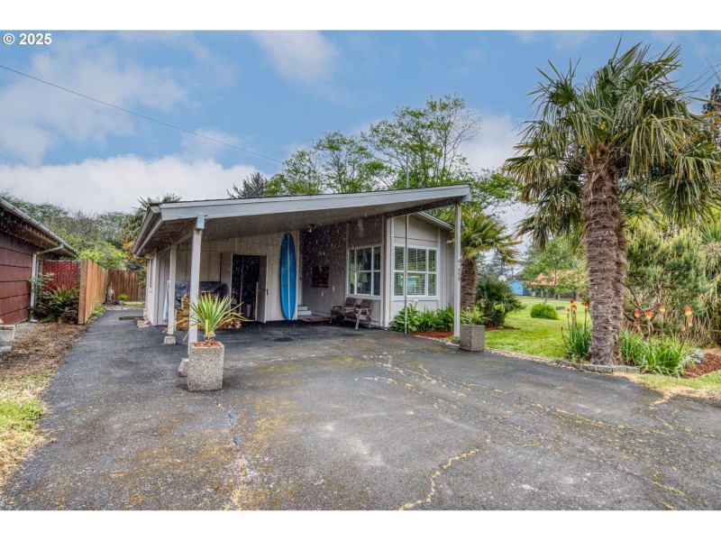Carport