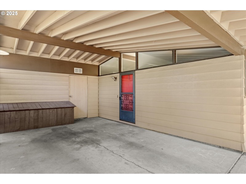 Carport