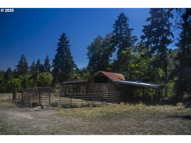 Barn