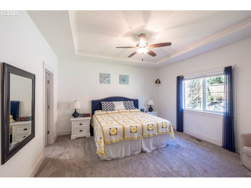 Bedroom, Owner's Suite