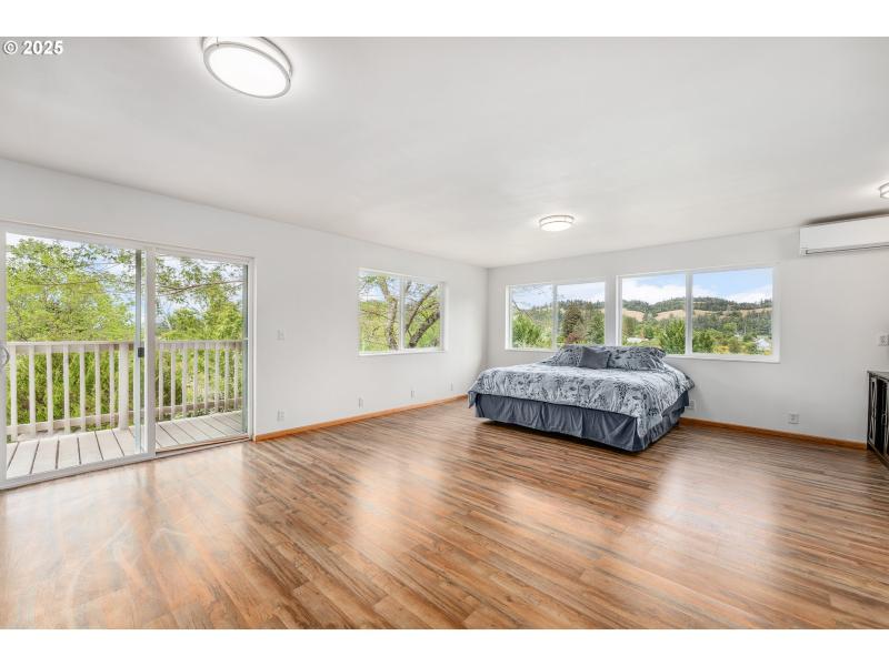 Owner's Suite Bedroom