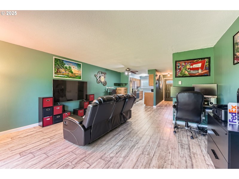 Living Room/Dining Room