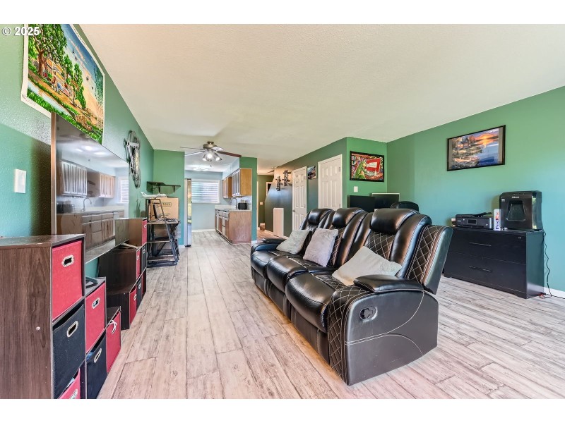 Living Room/Dining Room