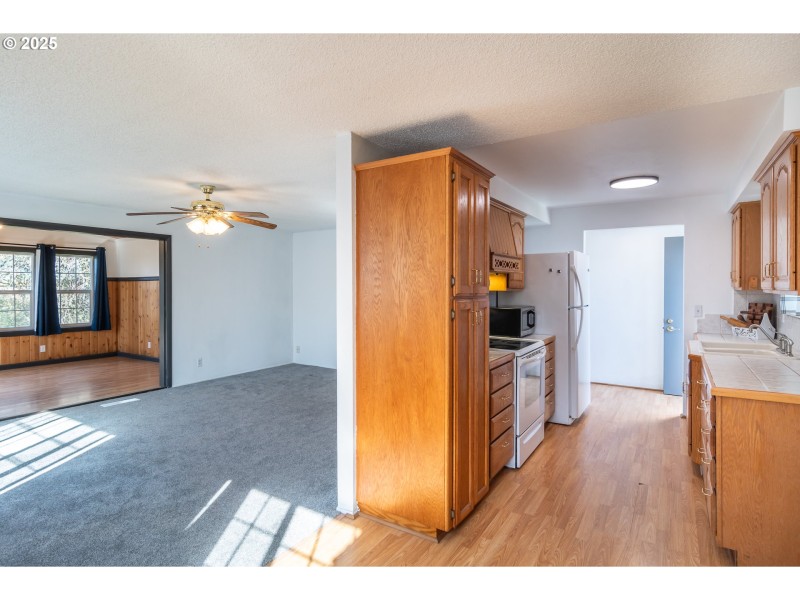 Kitchen/Nook