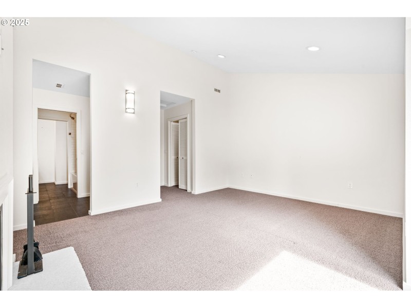 Bedroom, Owner's Suite