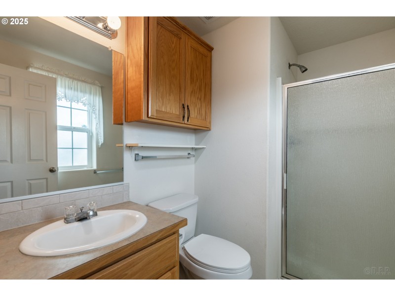 Bathroom, Attached