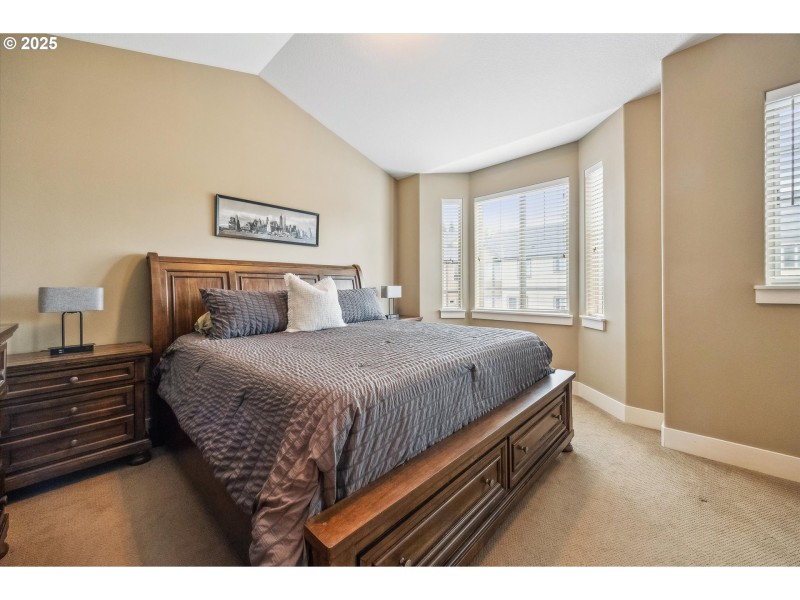 Bedroom, Primary