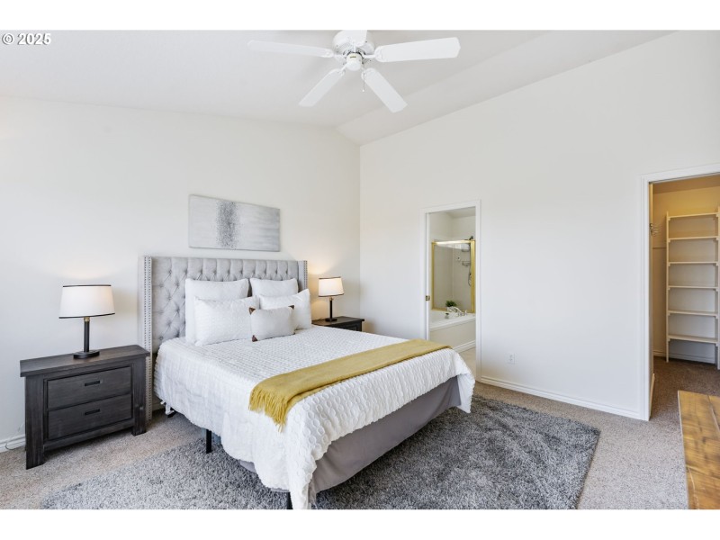 Bedroom, Owner's Suite