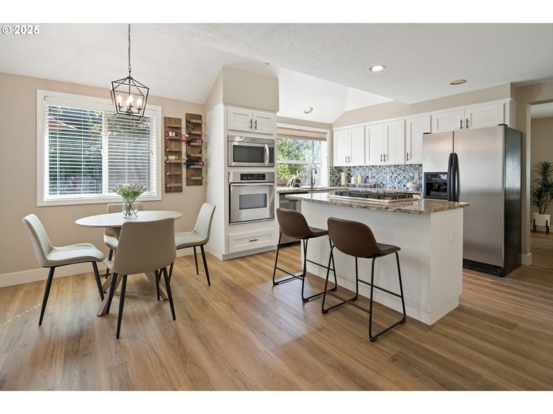 Kitchen/Nook