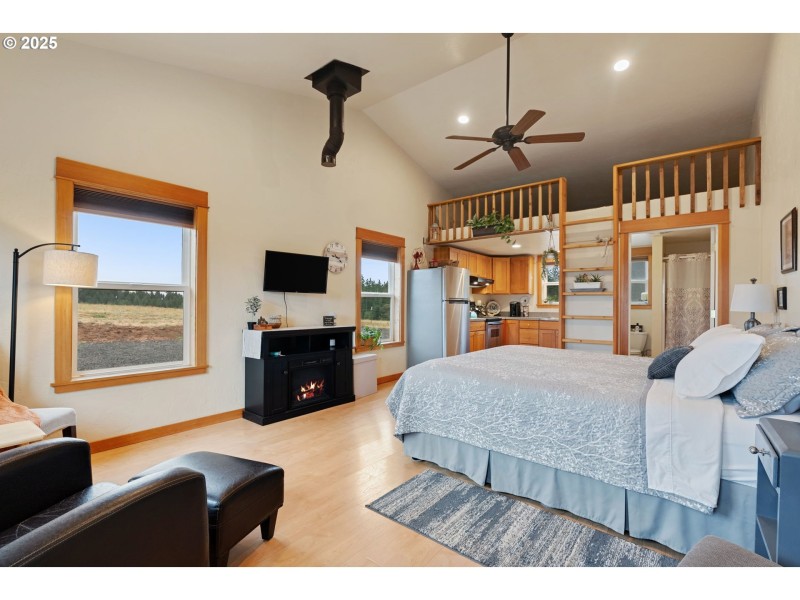 Guest Quarters