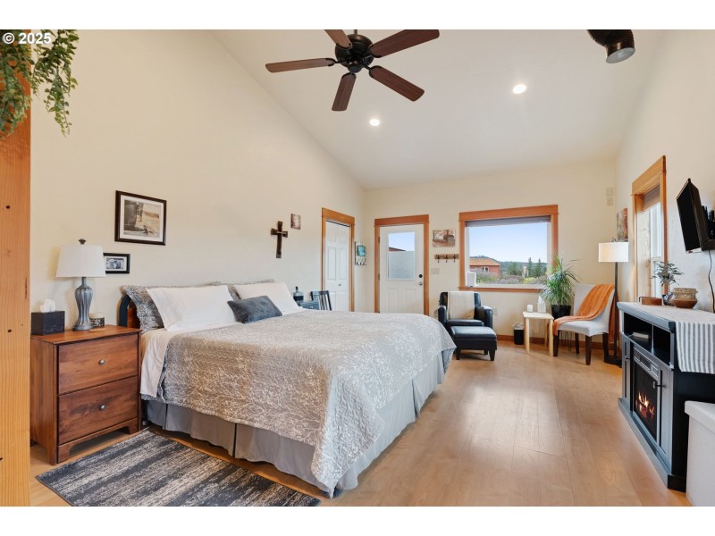 Guest Quarters