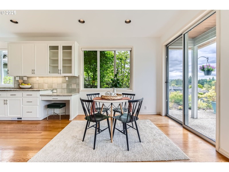Kitchen/Nook