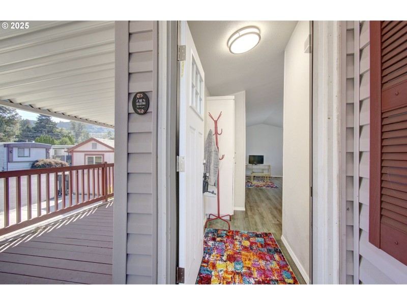 Entrance/Foyer