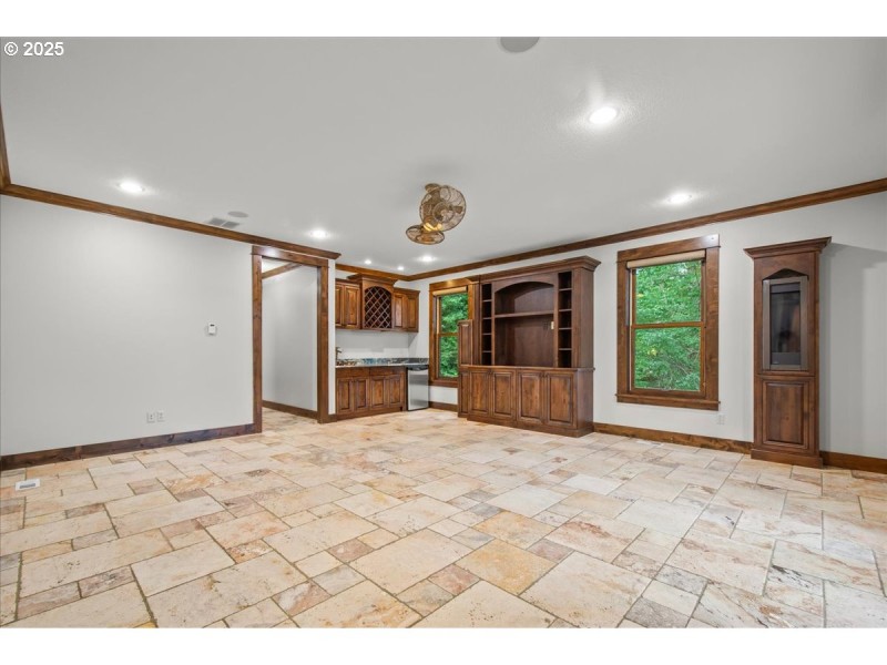 Bedroom, Owner's Suite