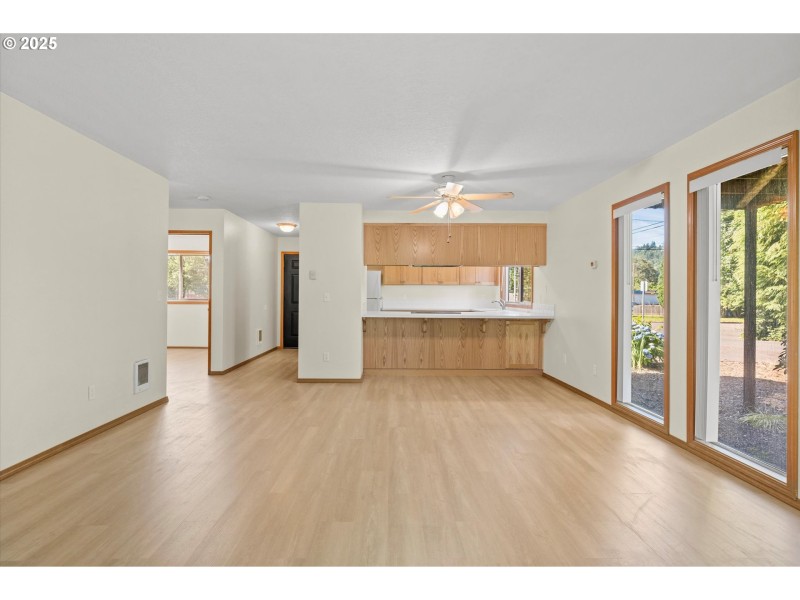 Living Room/Dining Room