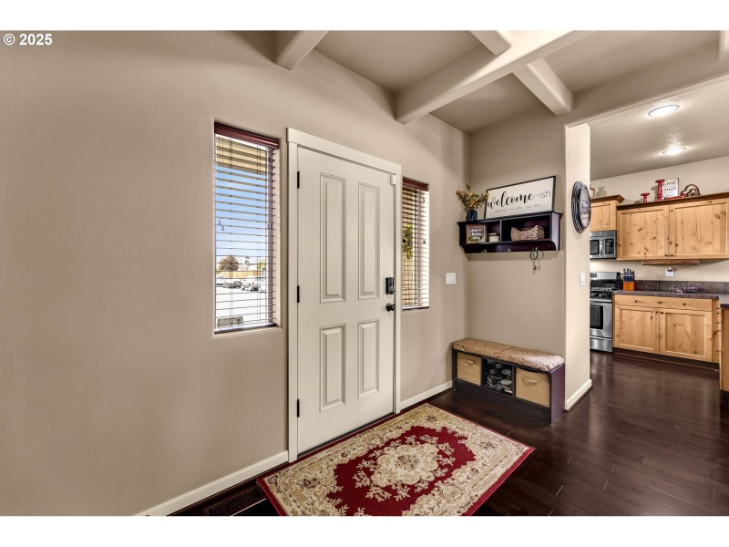 Entrance/Foyer