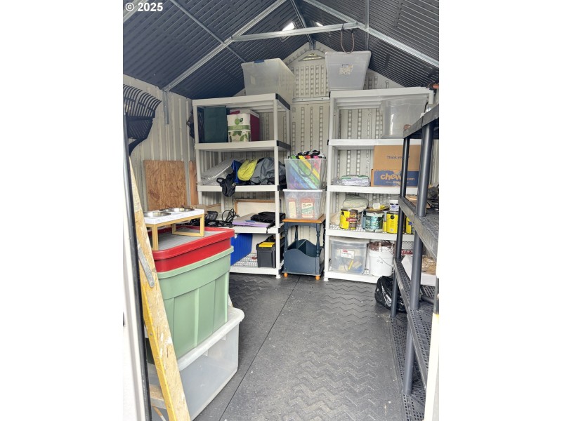 Shed