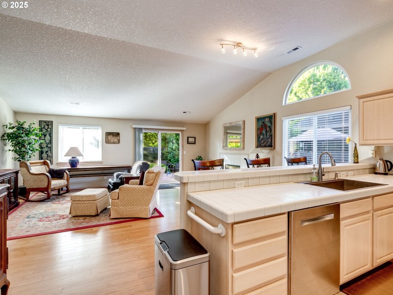 Kitchen/Living Room