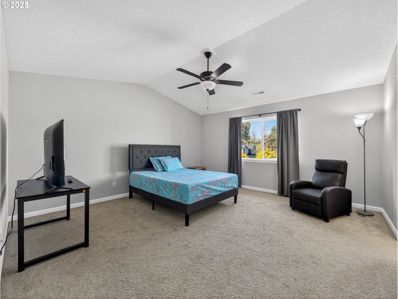 Bedroom, Owner's Suite