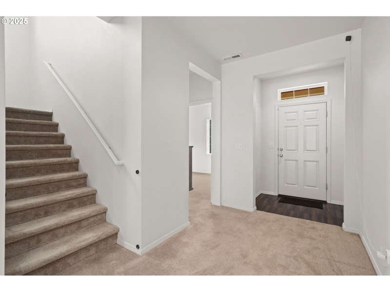 Entrance/Foyer