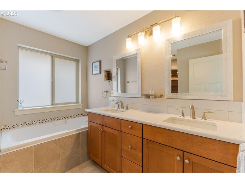Bathroom, Attached
