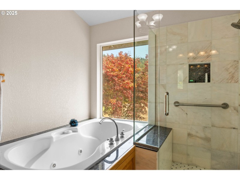 Bathroom, Attached
