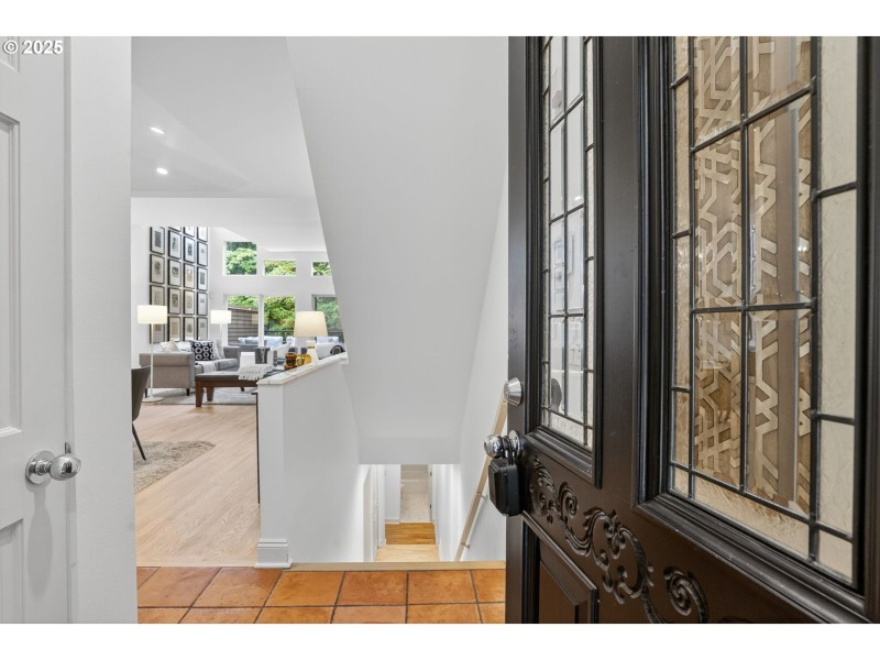 Entrance/Foyer