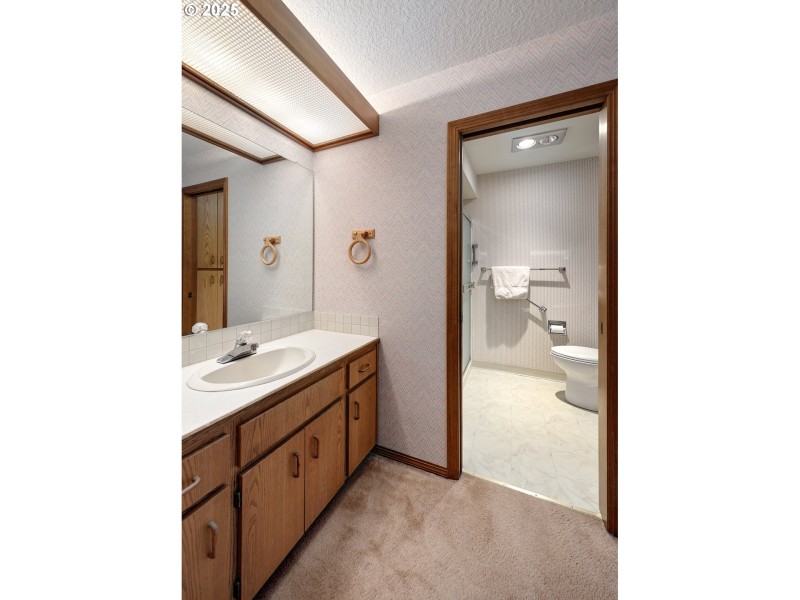 Owner's Suite Bathroom