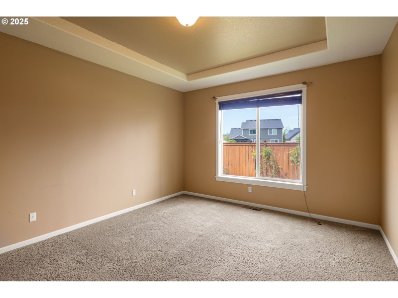 Bedroom, Primary