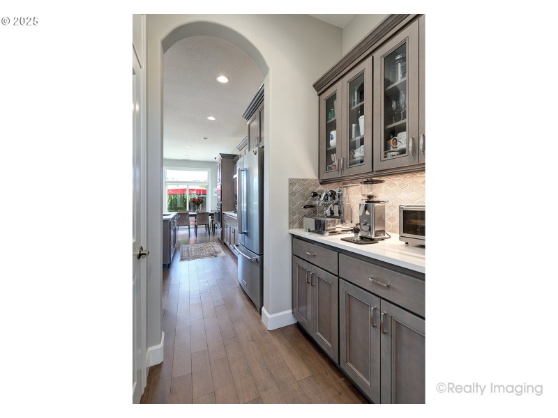 Butler's Pantry