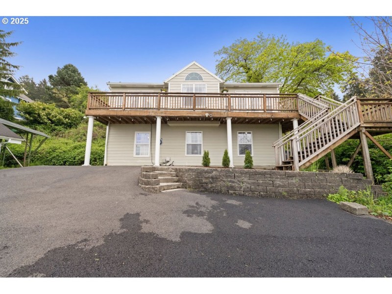 Entrance/Foyer