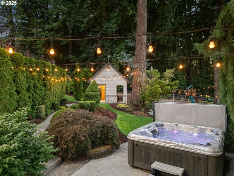 Hot Tub