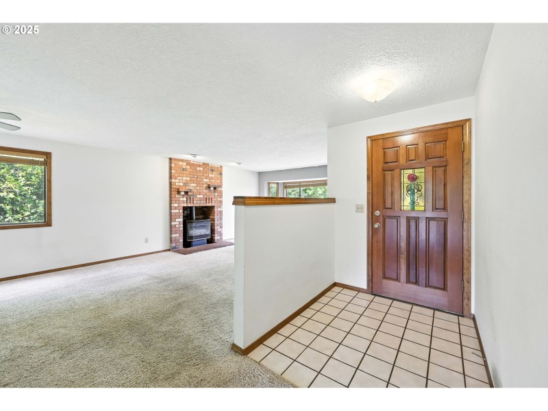 Entrance/Foyer