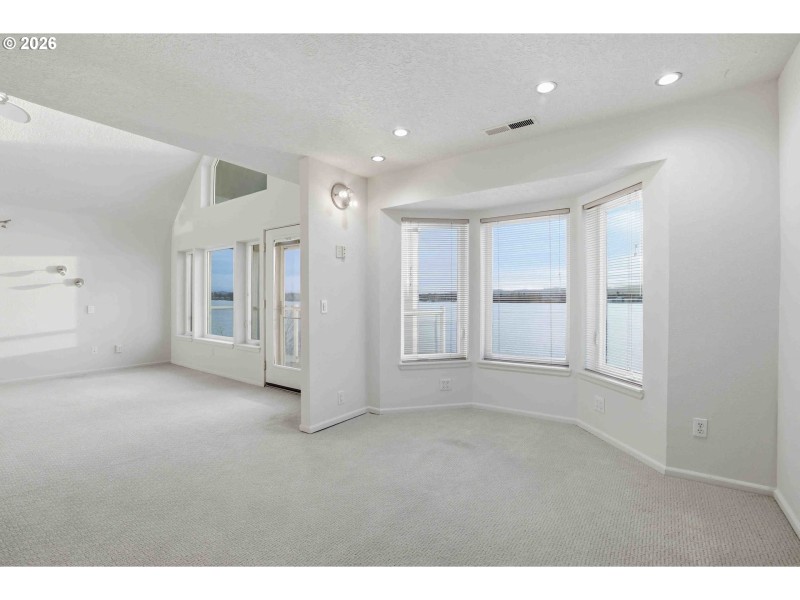 Bedroom, Owner's Suite