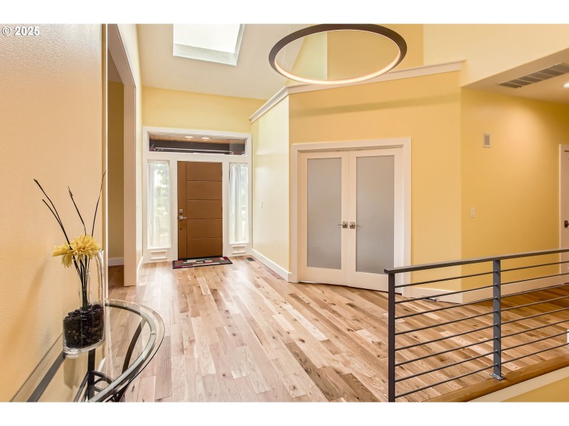 Entrance/Foyer