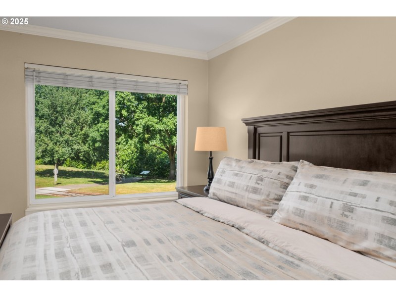 Bedroom, Owner's Suite