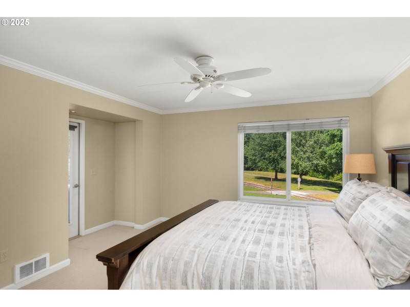 Bedroom, Owner's Suite