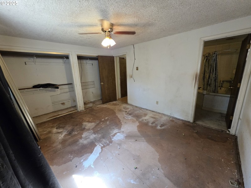 Bedroom, Owner's Suite