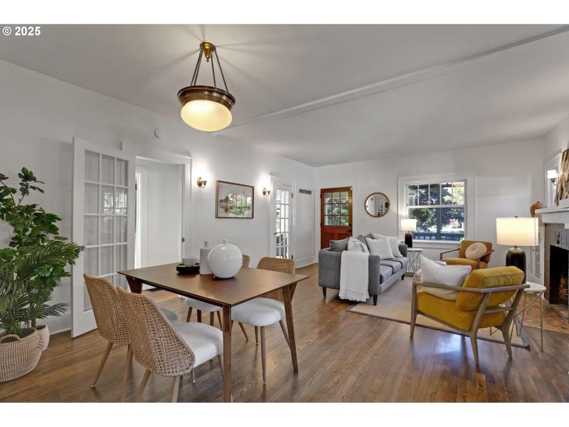 Living Room/Dining Room
