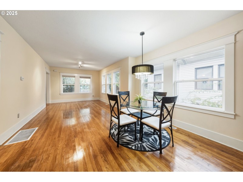 Living Room/Dining Room