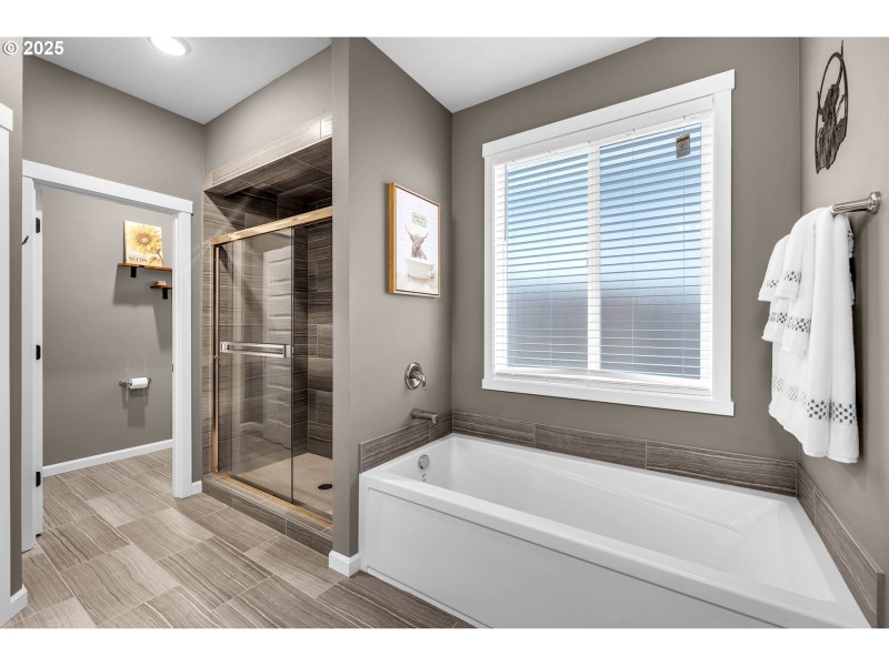 Bathroom, Attached