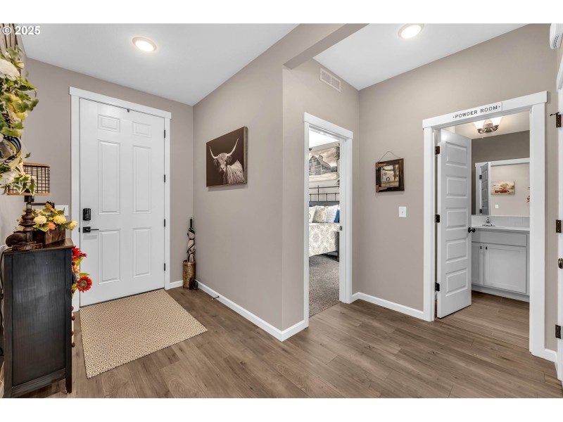 Entrance/Foyer