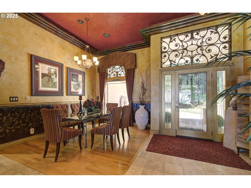 Entrance/Foyer
