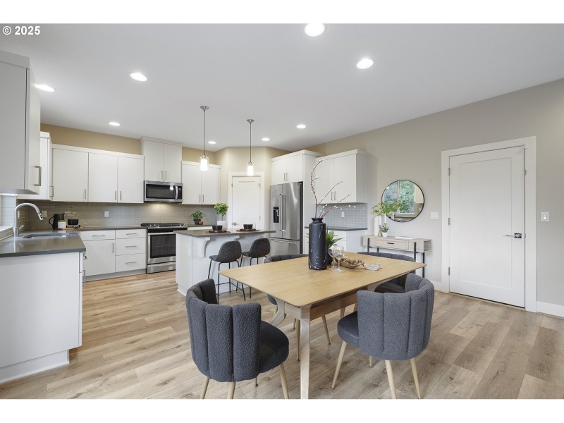 Kitchen/Living Room