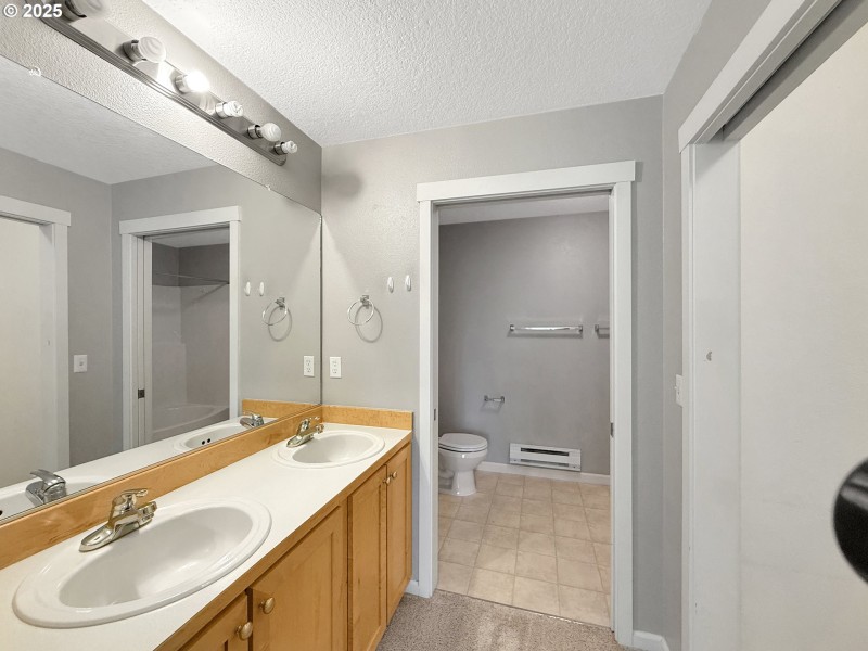 Owner's Suite Bathroom